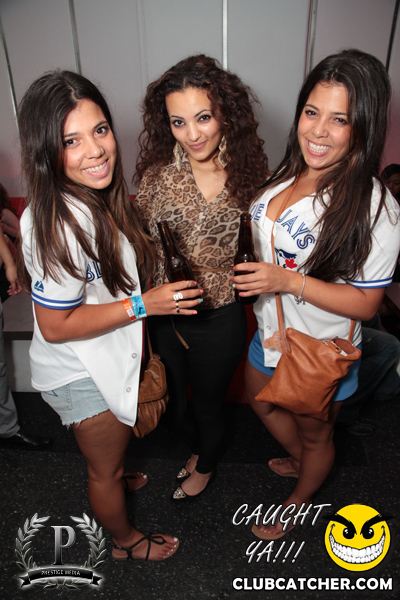 Gravity Soundbar nightclub photo 3 - July 19th, 2013