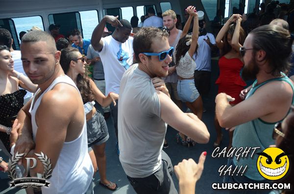 Boat Cruise party venue photo 506 - August 18th, 2013