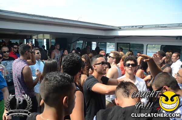 Boat Cruise party venue photo 509 - August 18th, 2013