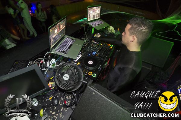 Cube nightclub photo 141 - October 31st, 2013