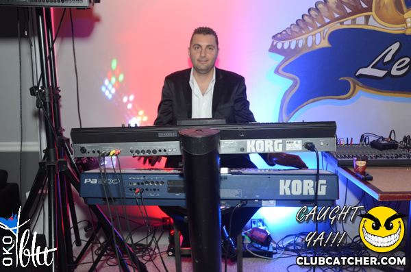 Oko Blu lounge photo 112 - November 9th, 2013