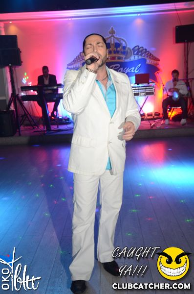 Oko Blu lounge photo 7 - November 9th, 2013