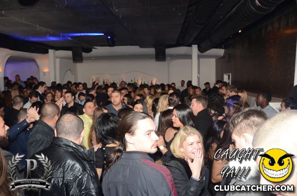 Cove 31 lounge photo 1 - November 16th, 2013