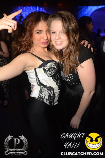 Cove 31 lounge photo 3 - November 16th, 2013