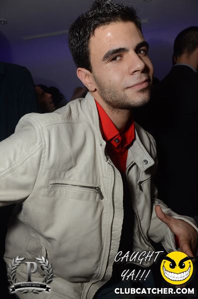 Cove 31 lounge photo 4 - November 16th, 2013