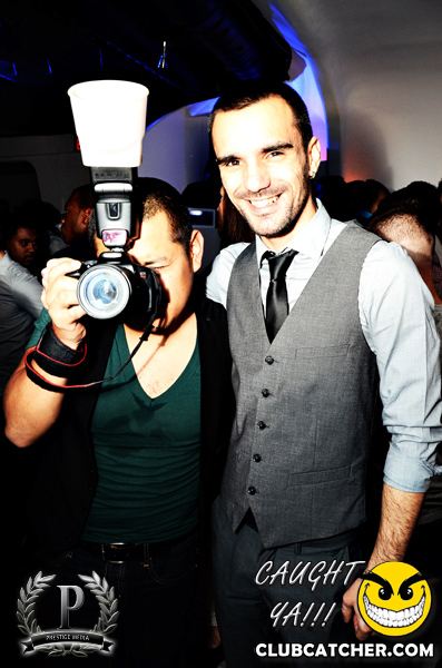 Cove 31 lounge photo 38 - November 16th, 2013