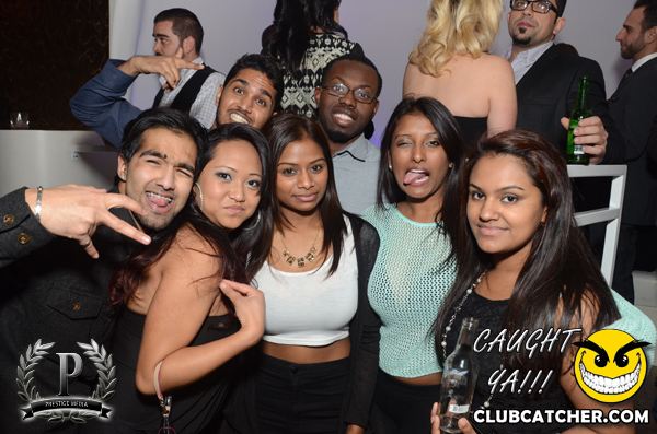 Cove 31 lounge photo 61 - November 16th, 2013