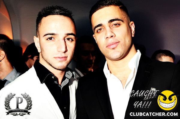 Cove 31 lounge photo 81 - November 16th, 2013