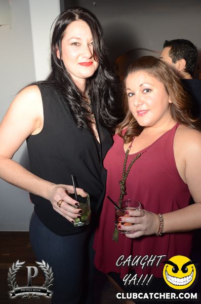 Cove 31 lounge photo 86 - November 16th, 2013