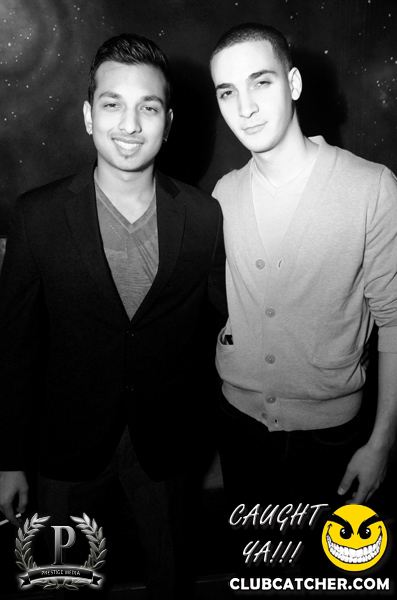 Cove 31 lounge photo 88 - November 16th, 2013