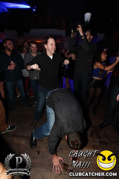 Cove 31 lounge photo 140 - November 23rd, 2013