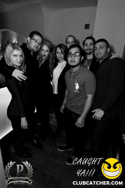 Cove 31 lounge photo 135 - November 30th, 2013