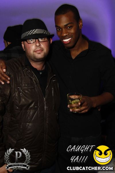 Cove 31 lounge photo 75 - November 30th, 2013