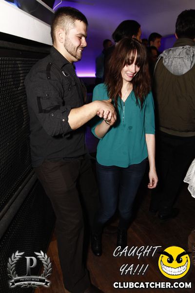 Cove 31 lounge photo 91 - November 30th, 2013