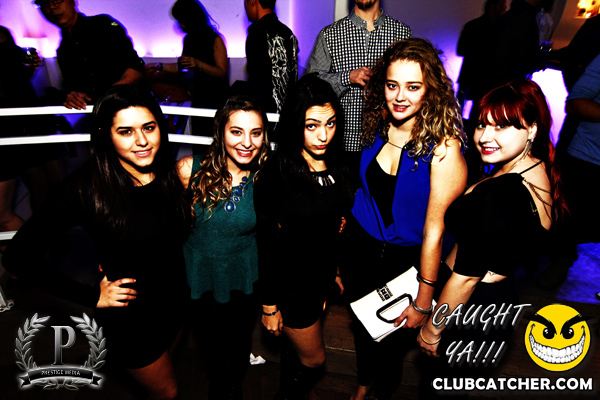 Cove 31 lounge photo 96 - November 30th, 2013