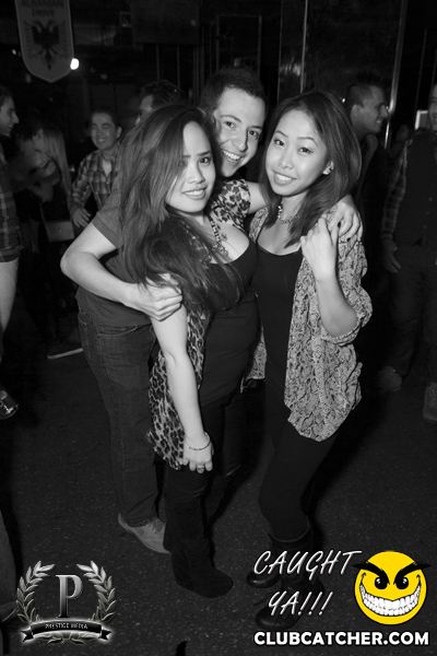 Gravity Soundbar nightclub photo 46 - December 6th, 2013