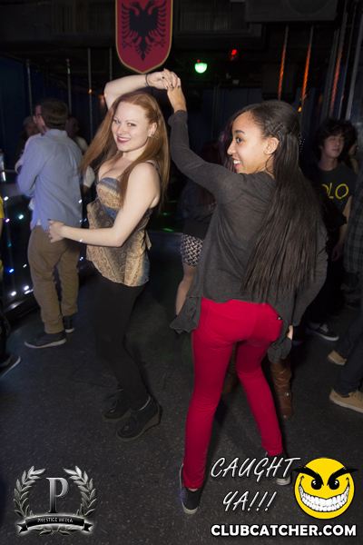 Gravity Soundbar nightclub photo 51 - December 6th, 2013