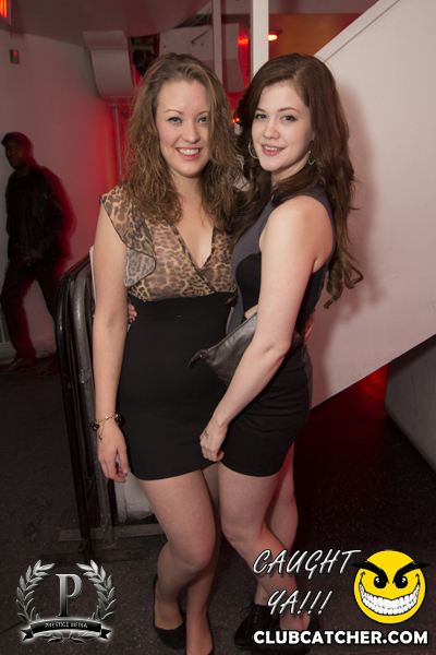 Gravity Soundbar nightclub photo 56 - December 6th, 2013