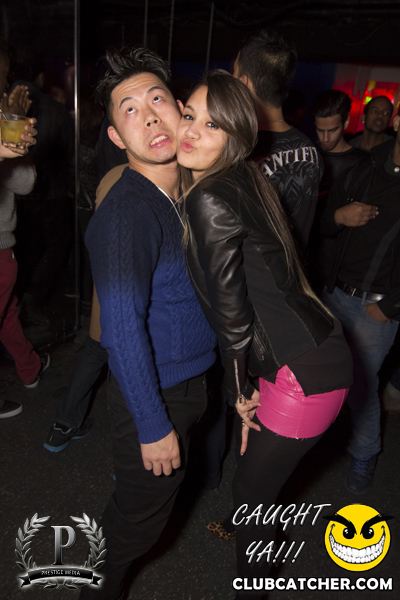 Gravity Soundbar nightclub photo 57 - December 6th, 2013