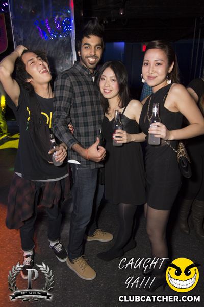 Gravity Soundbar nightclub photo 87 - December 6th, 2013