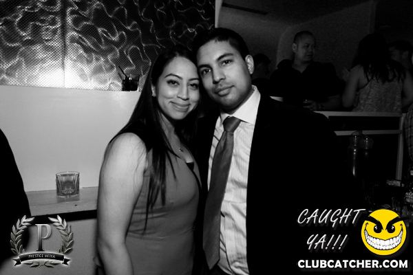 Cove 31 lounge photo 137 - December 7th, 2013