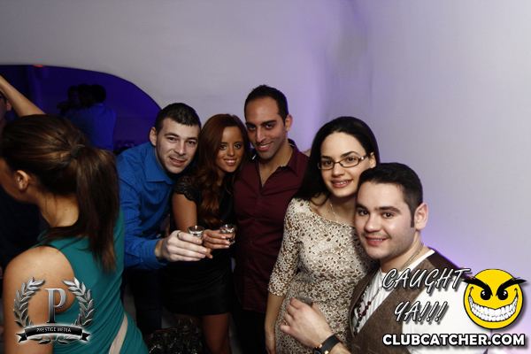 Cove 31 lounge photo 15 - December 7th, 2013