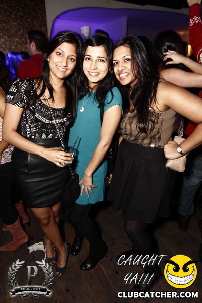 Cove 31 lounge photo 163 - December 7th, 2013