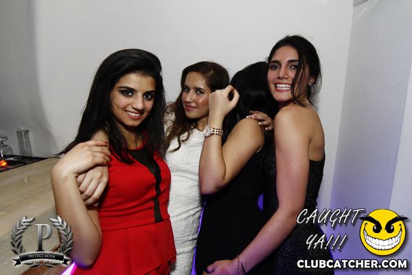 Cove 31 lounge photo 36 - December 7th, 2013