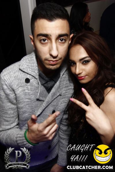 Cove 31 lounge photo 56 - December 7th, 2013