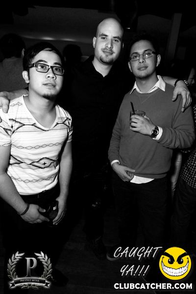 Cove 31 lounge photo 74 - December 7th, 2013