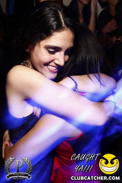 Cove 31 lounge photo 84 - December 7th, 2013