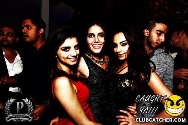 Cove 31 lounge photo 92 - December 7th, 2013