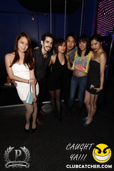 Gravity Soundbar nightclub photo 103 - December 13th, 2013