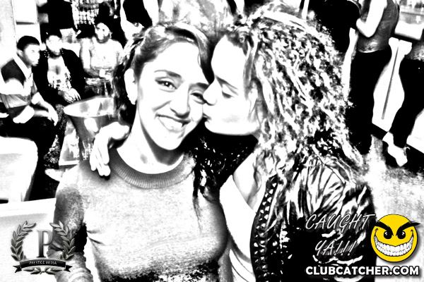 Gravity Soundbar nightclub photo 132 - December 13th, 2013