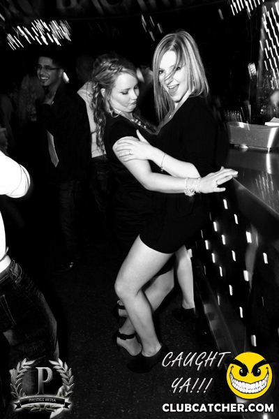 Gravity Soundbar nightclub photo 152 - December 13th, 2013