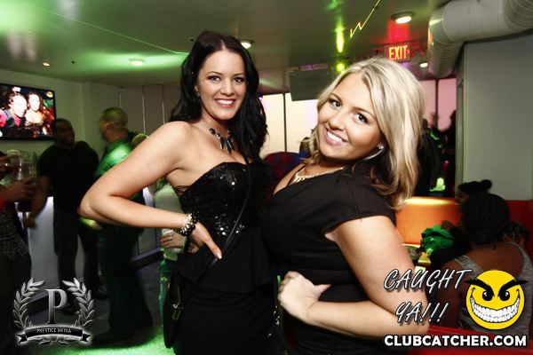 Gravity Soundbar nightclub photo 20 - December 13th, 2013