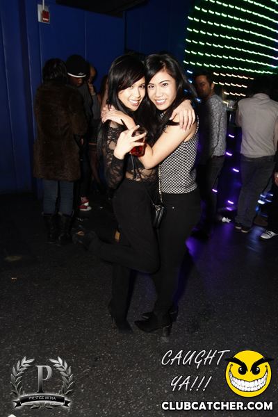 Gravity Soundbar nightclub photo 30 - December 13th, 2013