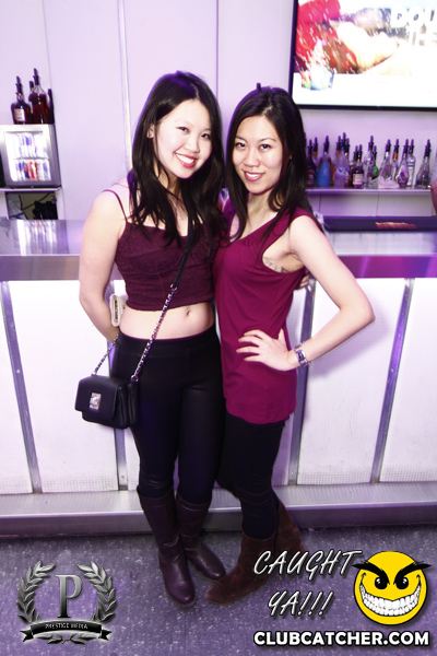 Gravity Soundbar nightclub photo 40 - December 13th, 2013