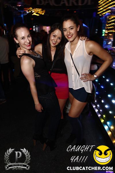 Gravity Soundbar nightclub photo 73 - December 13th, 2013