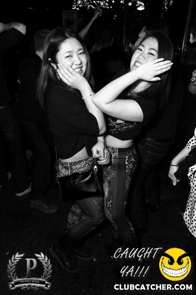 Gravity Soundbar nightclub photo 86 - December 13th, 2013