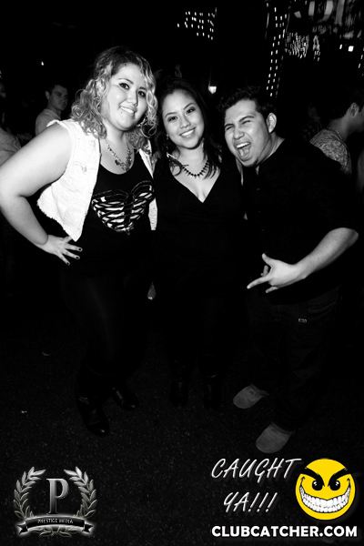 Gravity Soundbar nightclub photo 92 - December 13th, 2013