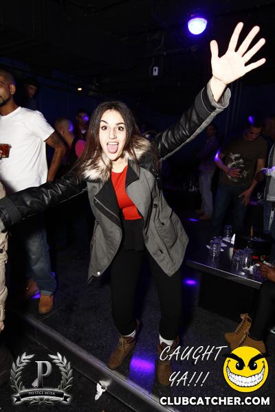 Gravity Soundbar nightclub photo 71 - December 20th, 2013