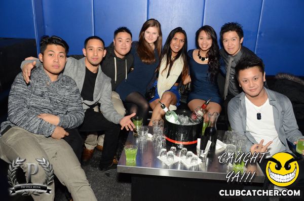 Gravity Soundbar nightclub photo 81 - December 20th, 2013