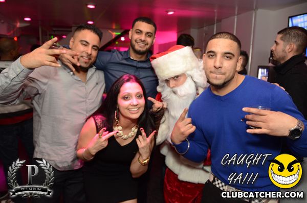 Gravity Soundbar nightclub photo 99 - December 20th, 2013