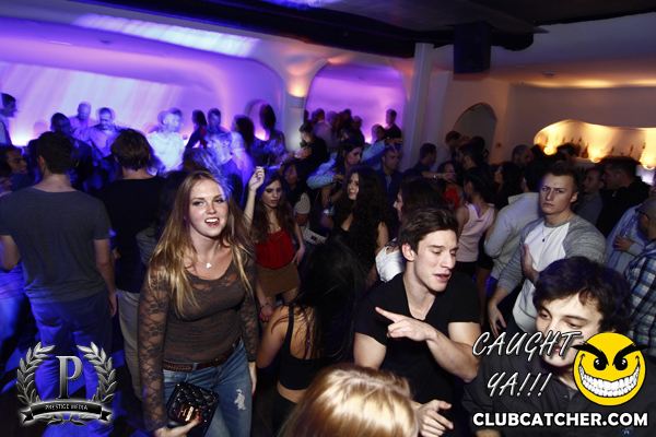 Cove 31 lounge photo 1 - December 21st, 2013