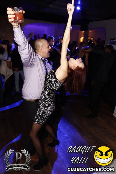 Cove 31 lounge photo 124 - December 21st, 2013