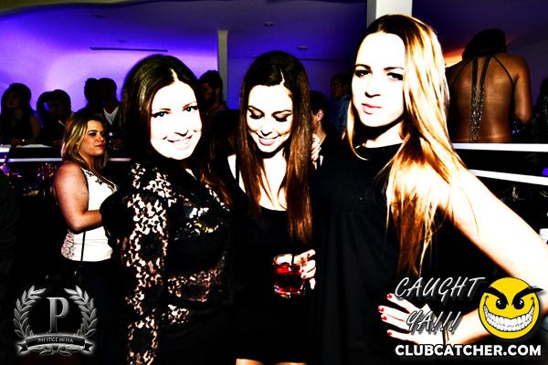 Cove 31 lounge photo 56 - December 21st, 2013