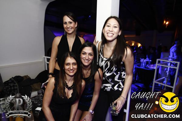 Cove 31 lounge photo 57 - December 21st, 2013