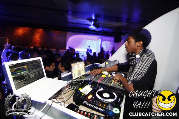 Cove 31 lounge photo 8 - December 21st, 2013