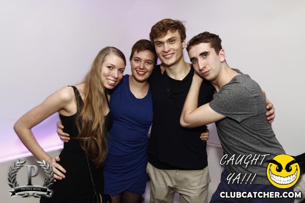 Cove 31 lounge photo 9 - December 21st, 2013